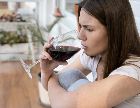 Metanol em Bebidas Alcoólicas: Riscos, Sintomas e Como Garantir a Segurança no Seu Vinho