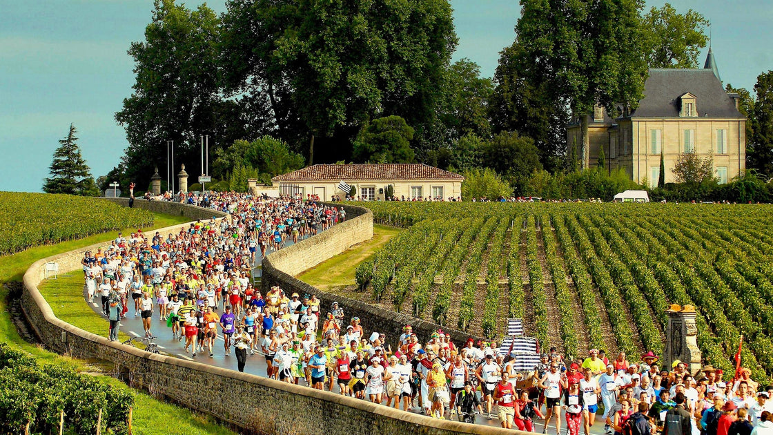 Maratona + taça na mão: a festa do vinho correndo pelos vinhedos de Bordeaux