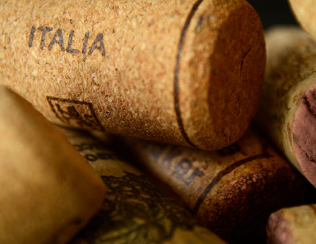 O Renascimento do Vinho Italiano: Como a Itália Superou o Escândalo do Metanol e Conquistou o Mundo
