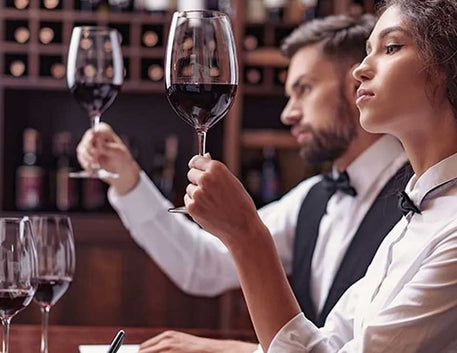 Enólogo – Tudo Sobre Esse Especialista em Vinhos - Vinsel Vinhos