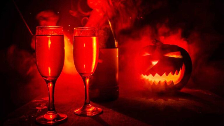 Vinho e Halloween: Uma Combinação Assustadoramente Deliciosa - Vinsel Vinhos